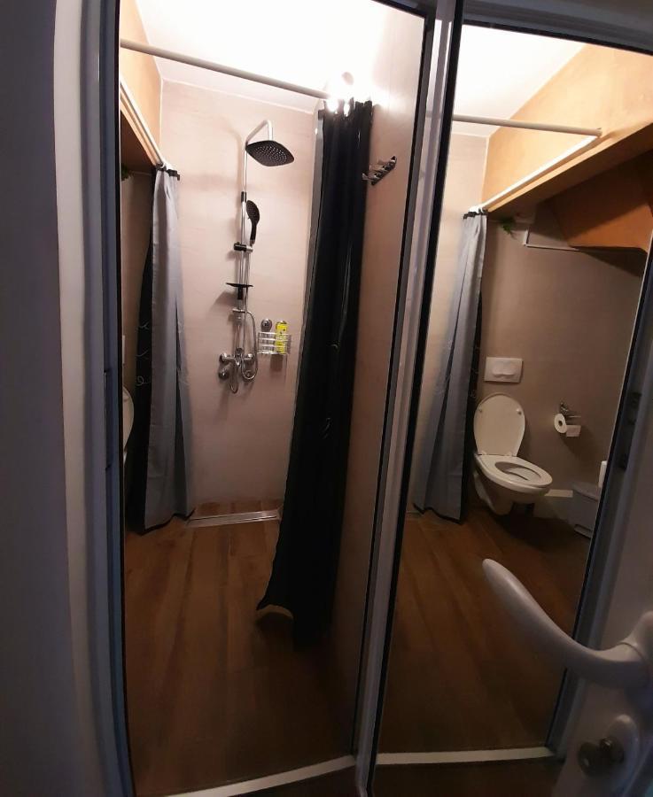 Limone Apartmani Ni Екстериор снимка